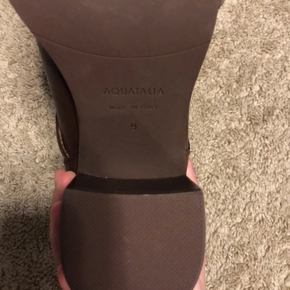 Aquatalia Evette Leather Pull-on Booties Size 9 - Picture 12 of 12